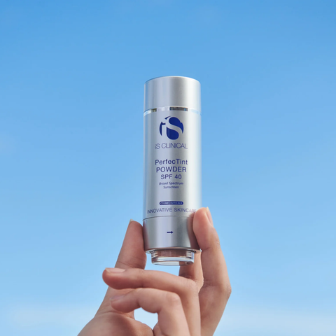 iS Clinical PerfecTint Powder SPF 40